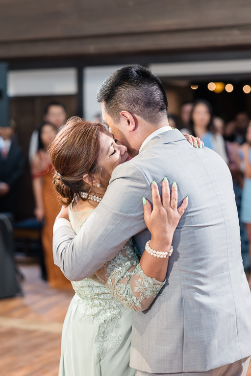groom dancing with his mom