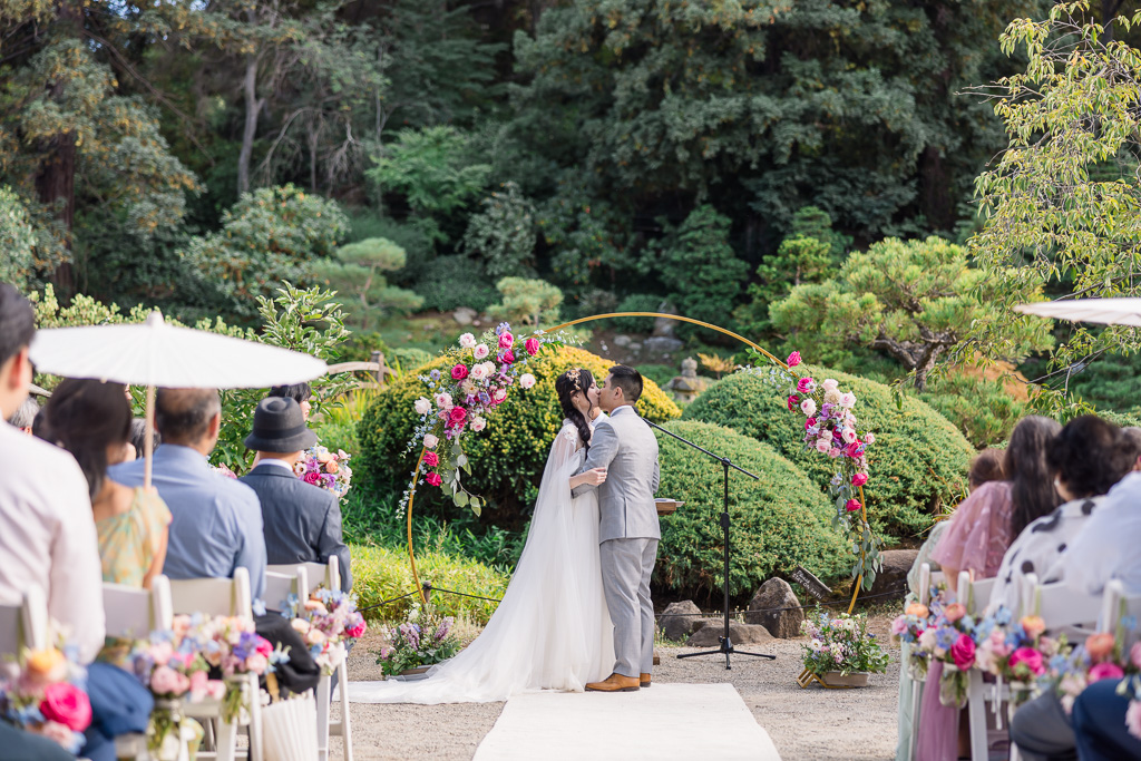Hakone Gardens ring exchange