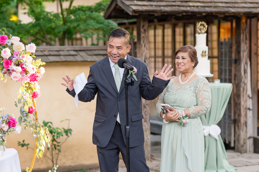 parents giving a great dinner speech