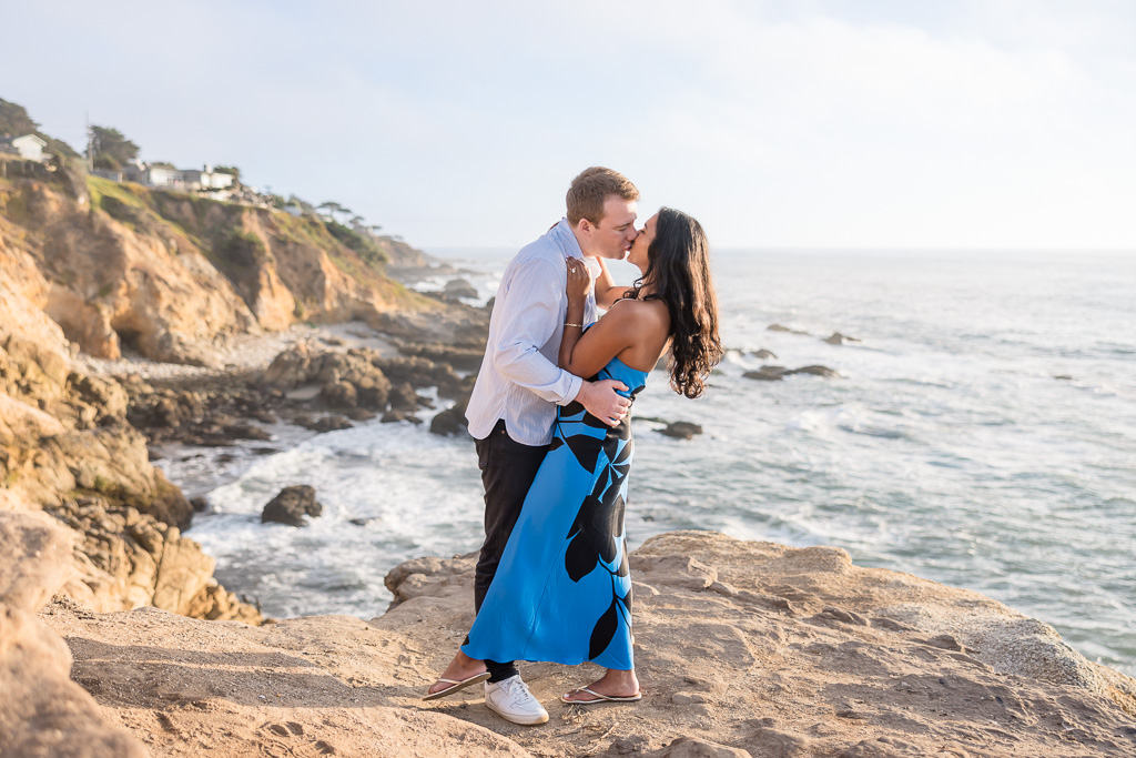sunset engagement photos on the cliff and rocks of NorCal