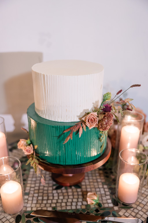 green and white two tier corrugated wedding cake