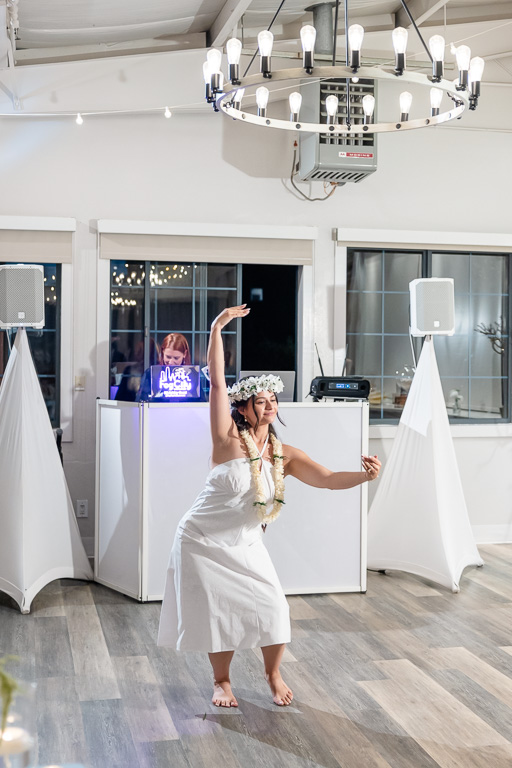 bride performing a Hula dance