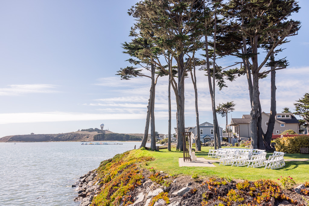 Mavericks House ceremony site and decor on the edge of the ocean