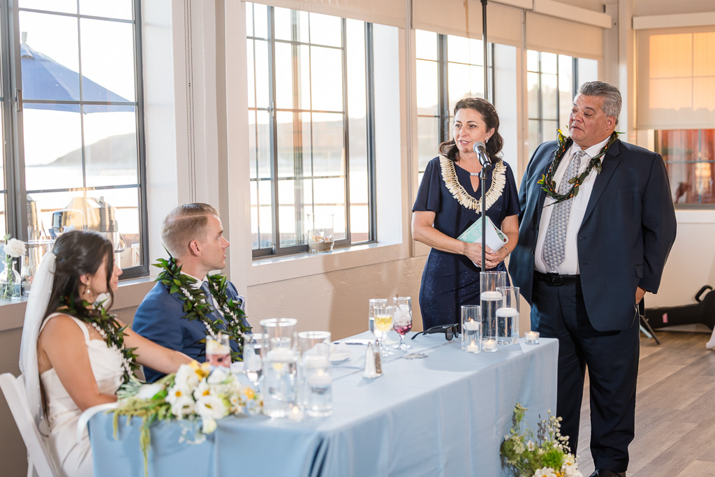 dinner toasts given by parents