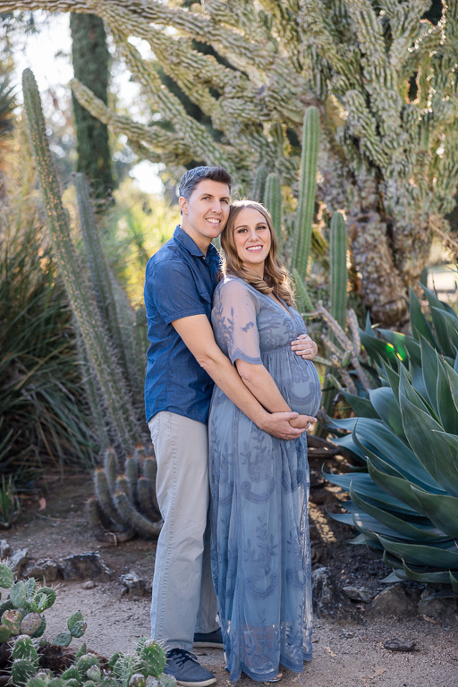 lush green garden maternity photos