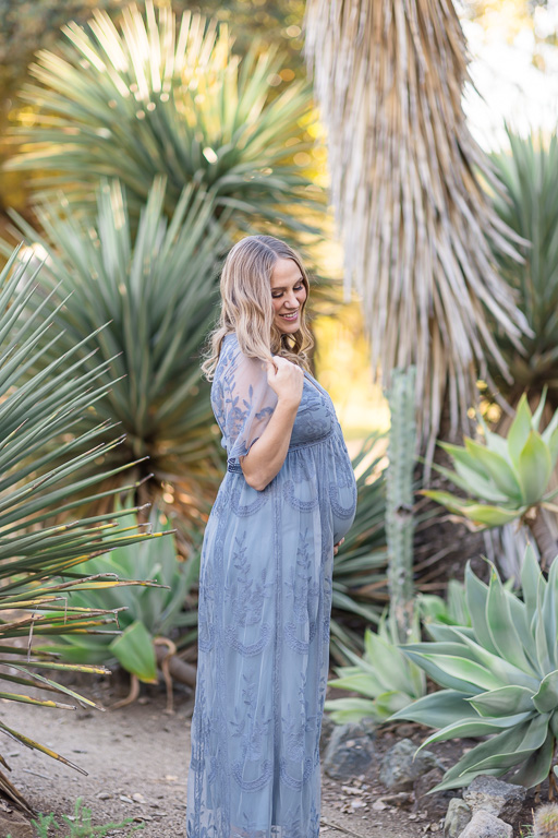 pretty maternity photos