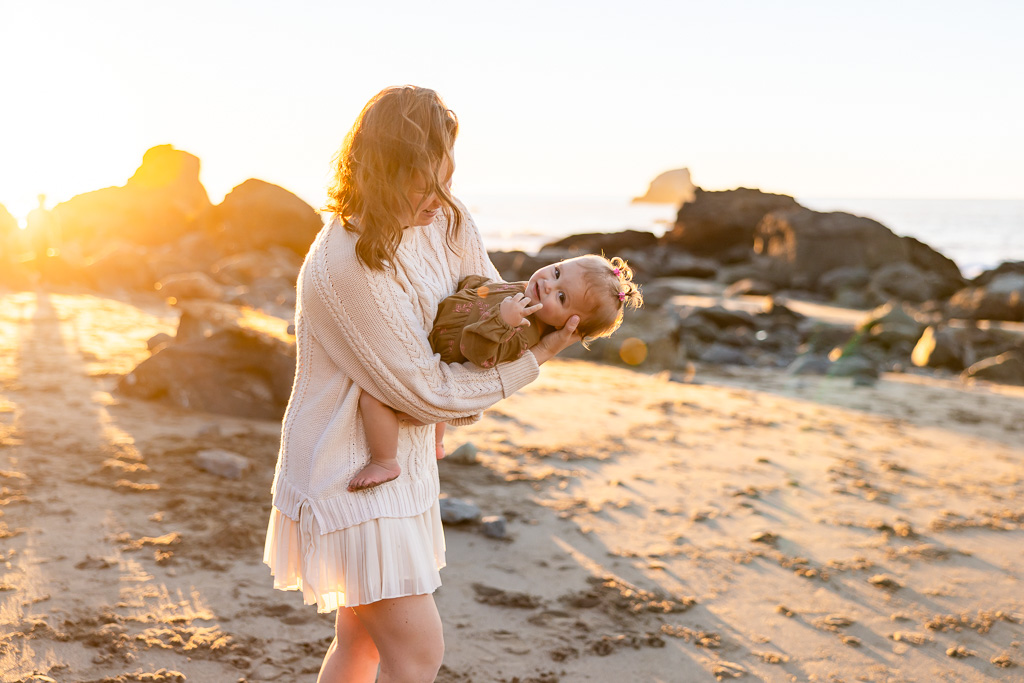mommy and daughter family photos at golden hour