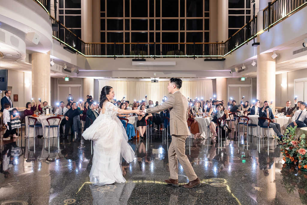 Tsakopoulos Library Galleria first dance