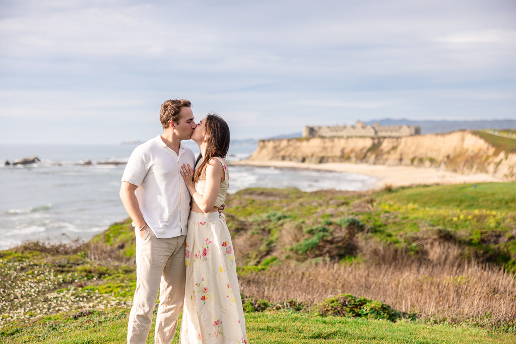 sunny spring engagement photos