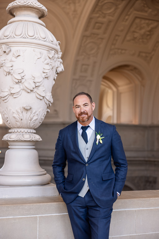 San Francisco City Hall groom solo portrait