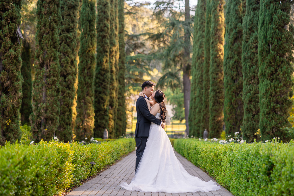 beautiful posed portrait of the bride and groom at Villa Montalvo