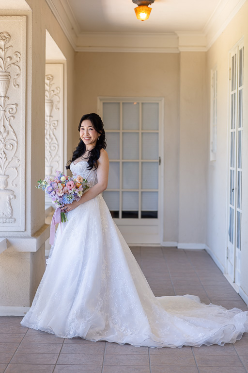 bride holding her bouquet