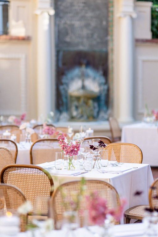 reception table decor with minimalist floral centerpieces
