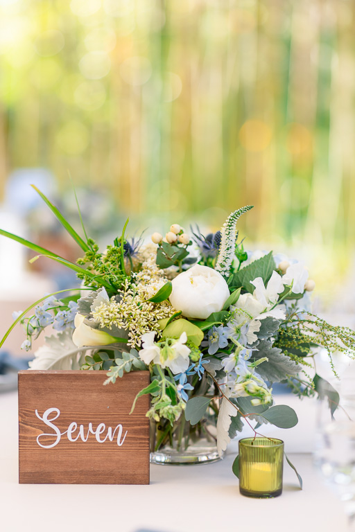 table seven setting with centerpiece