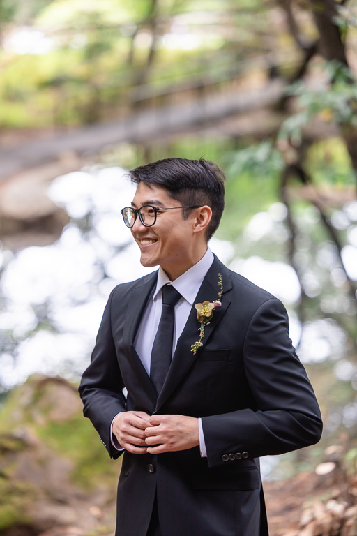 solo portrait of groom at Sanborn County Park