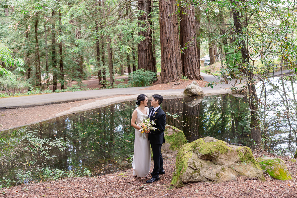 wedding photos at Sanborn County Park
