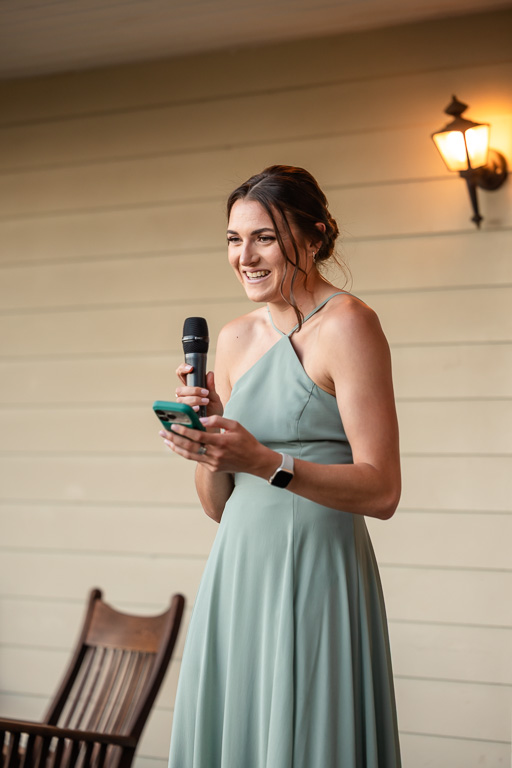 maid of honor giving a speech