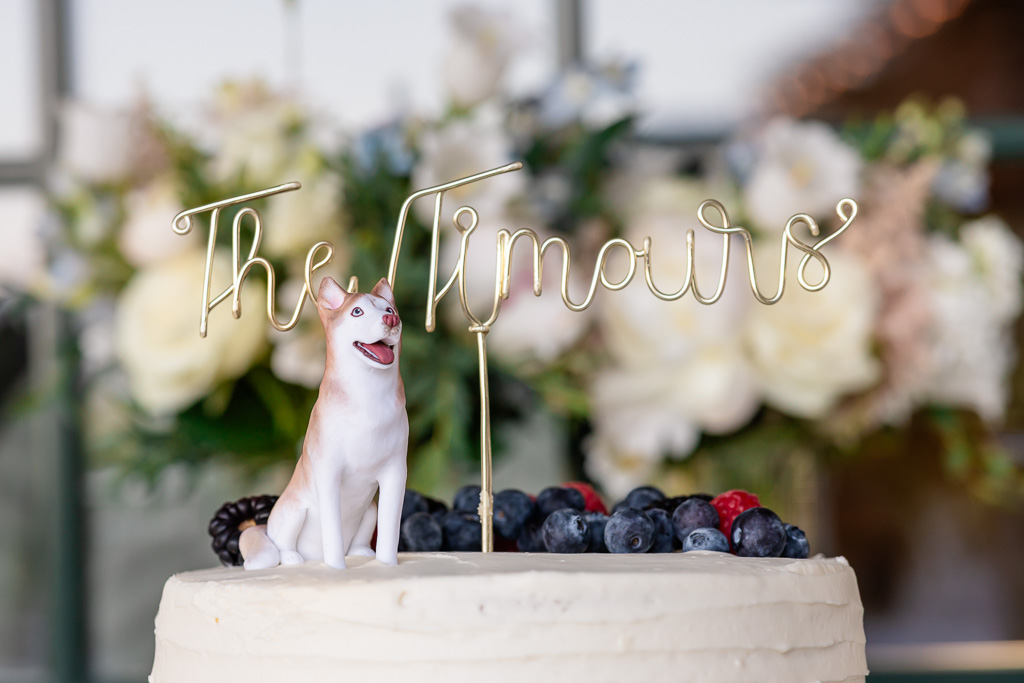 cake topper with metallic name topper and model of their Husky
