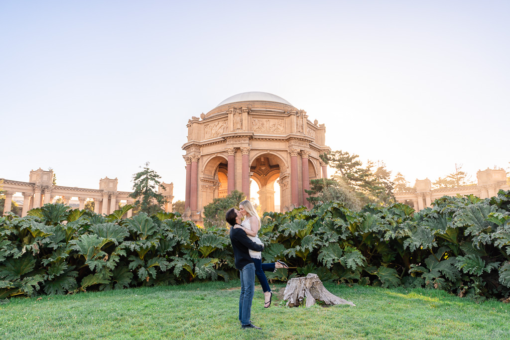 Palace of Fine Arts golden hour sunset engagement shoot