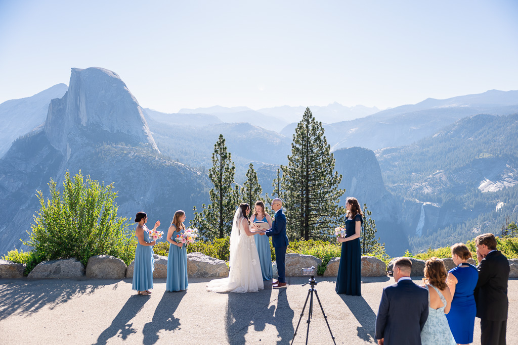 Glacier Point Amphitheater elopement ceremony with family