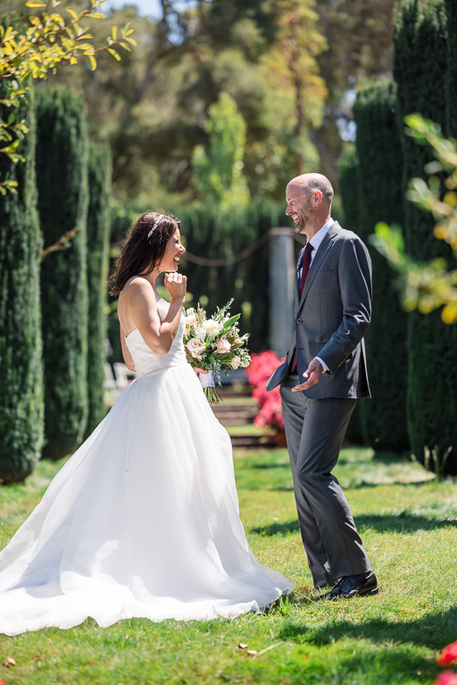 wedding first look at Filoli Gardens