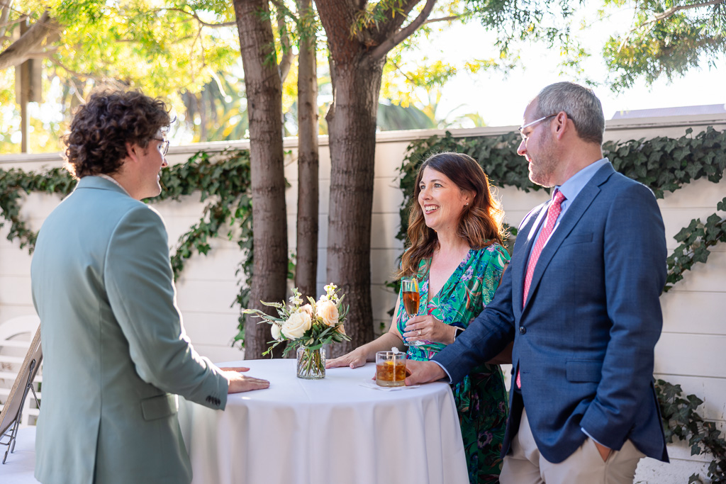 candids of wedding guests mingling