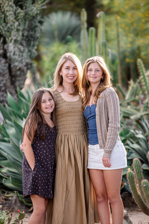 Arizona Cactus Garden mommy and daughter photos
