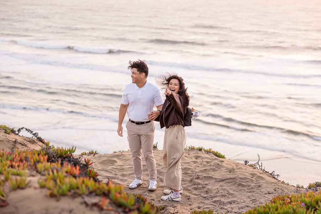 she spotted the hidden proposal photographers capturing the moment