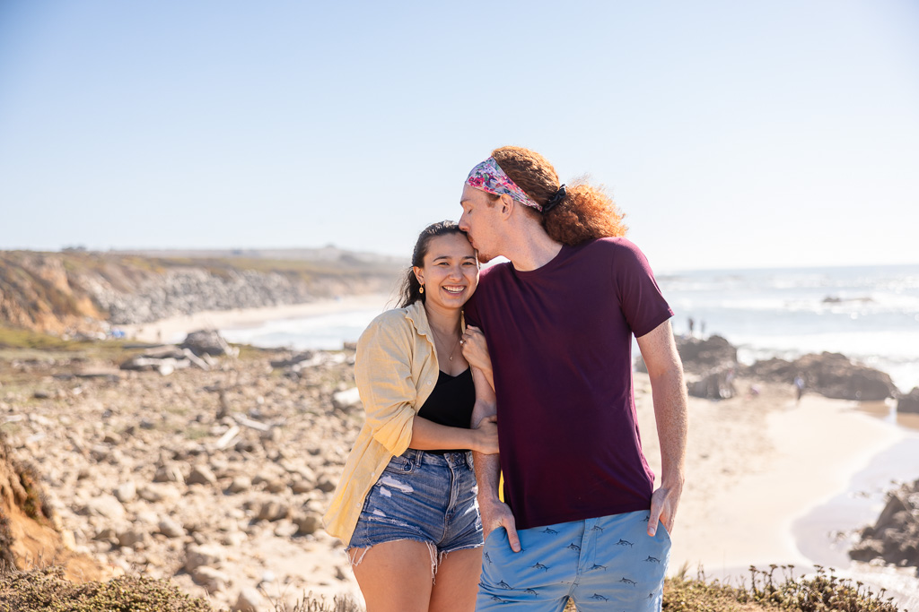 cute engagement photos at the beach